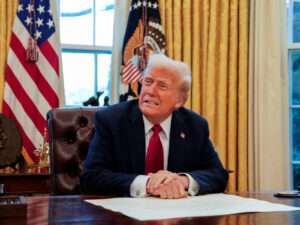 2025-01-30T204949Z_1052257432_RC2KKCA2BHI2_RTRMADP_3_USA-TRUMP