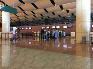 Aéroport_international_Blaise_DIAGNE_-_Hall_départs