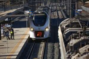1649933598-traversee-des-voies-min