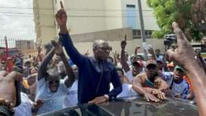 89829882-63462359-1200x675