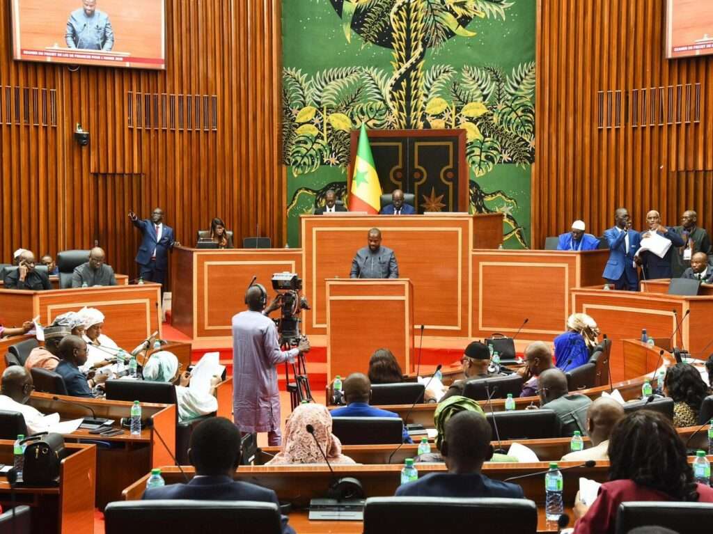 1069952878_114_0_1933_1364_1920x0_80_0_0_50675fa3bf0b486ff6713eb6c70a3495 (1)